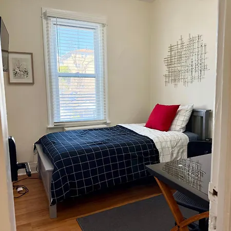 7-A Diamond In Yonkers Apartment